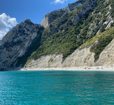 Gite in barca e attività nella Riviera del Conero