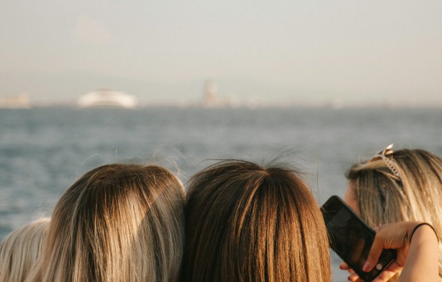 Addio al nubilato in barca dal Conero alle 2 Sorelle